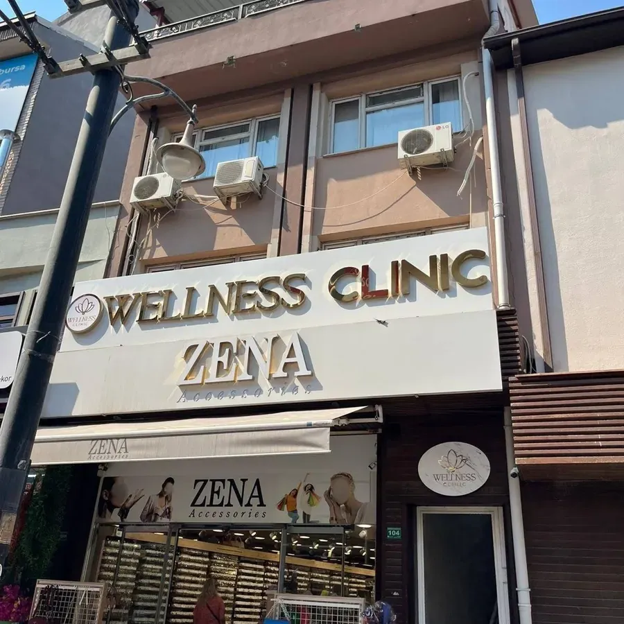 Wellness Beauty Bursa Cumhuriyet Caddesi şubesi bina görünümü