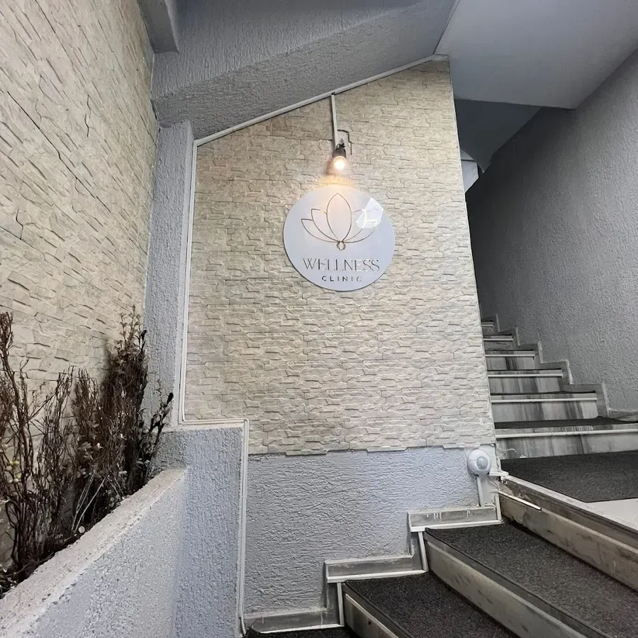 Sakarya Adapazarı şubesi merdiven ve giriş alanı